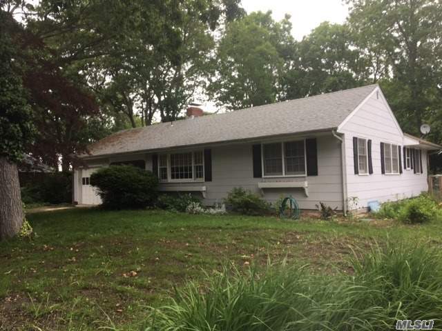 375 Osseo Ave, Southold, NY 11971