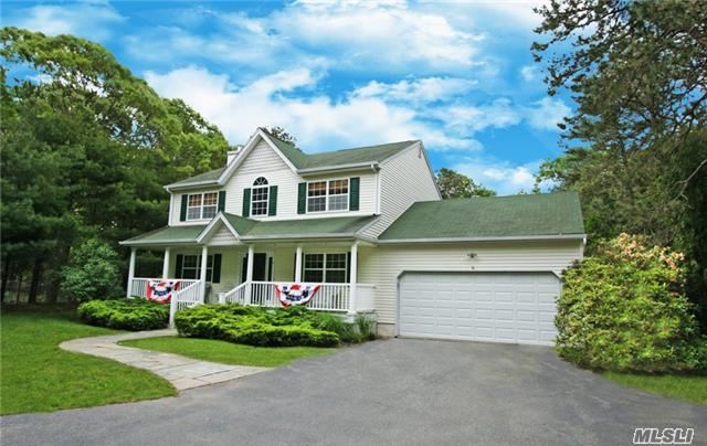 79 Rogers Ave, Westhampton Bch, NY 11978