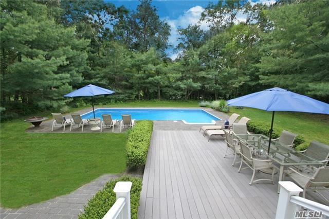 79 Rogers Ave, Westhampton Bch, NY 11978