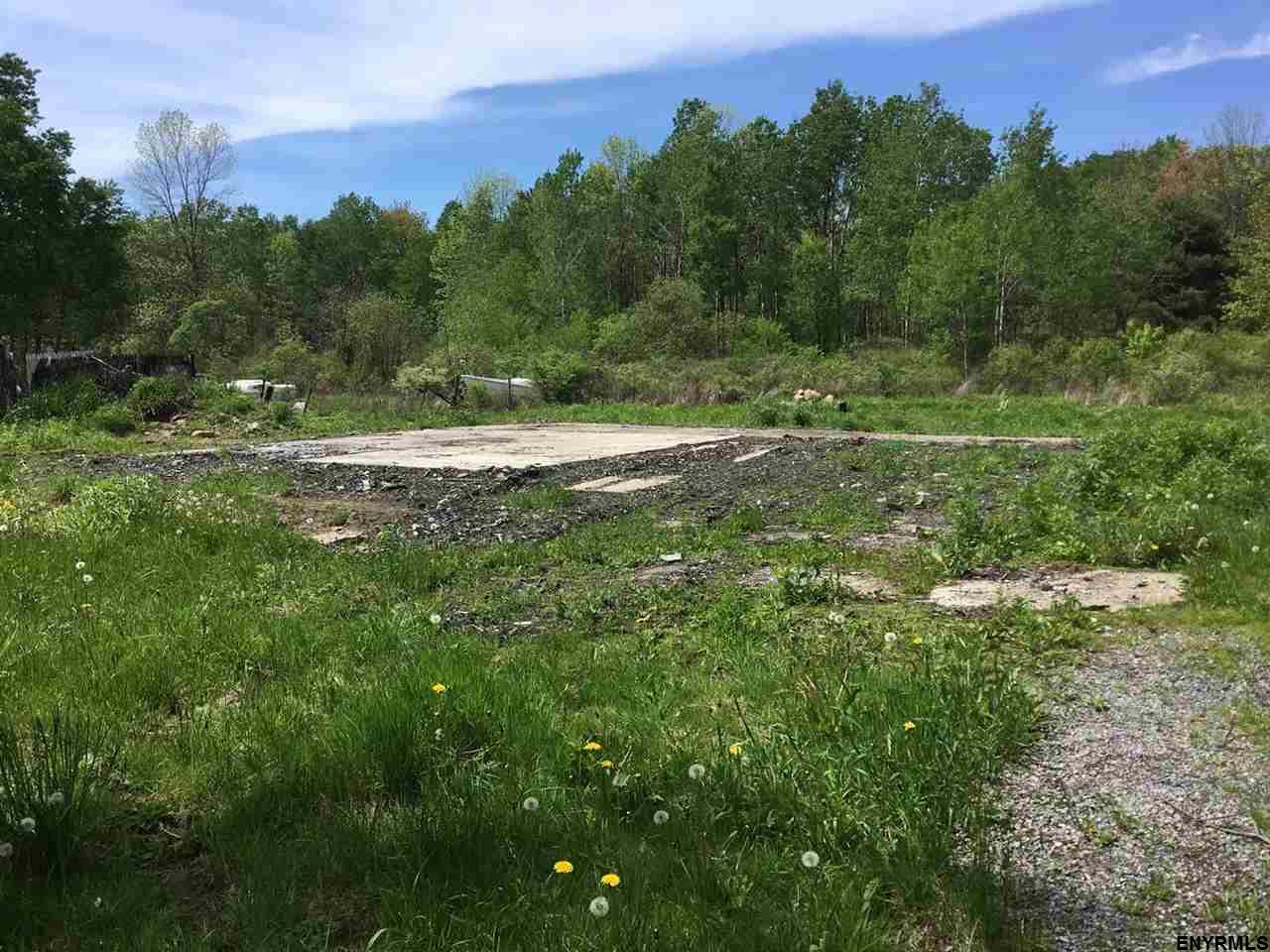 185 WAITE RD, Amsterdam, NY 12010