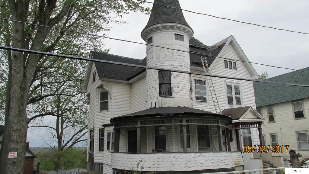 20 Academy St, Amsterdam, NY 12010