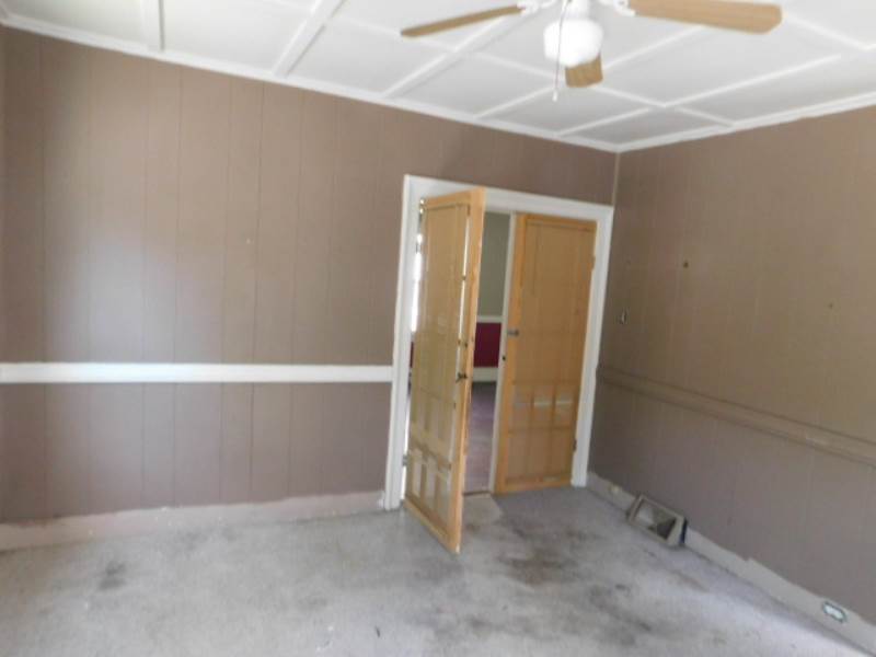 12 E Main St, Fonda, NY 12068