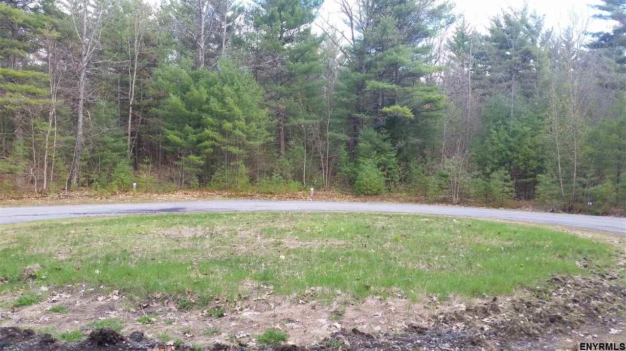 00 DONJE LA, Mayfield, NY 12078