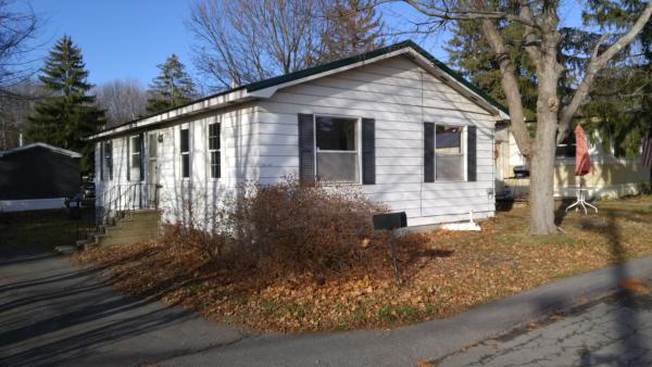 303 MacArthur Rd ,NY, Latham, 12110