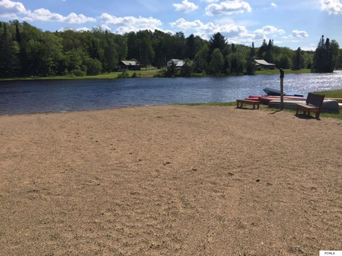 13 Evergreen Dr, Piseco, NY 12139
