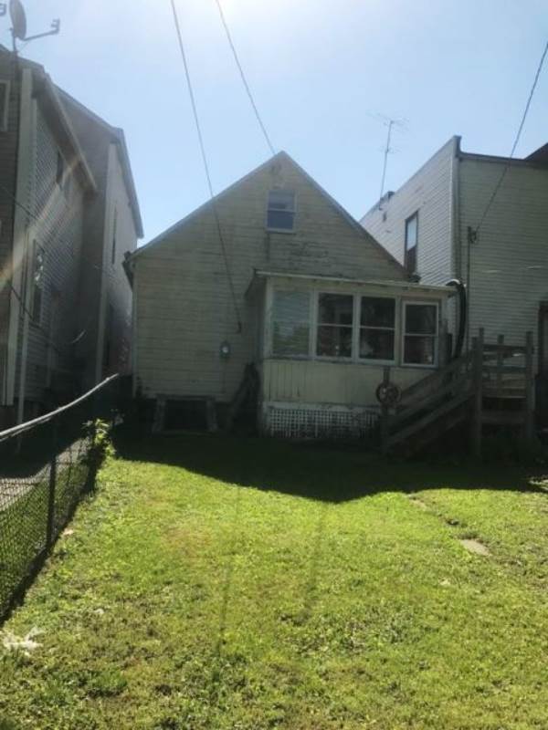 861 Fourth Ave, Troy, NY 12182