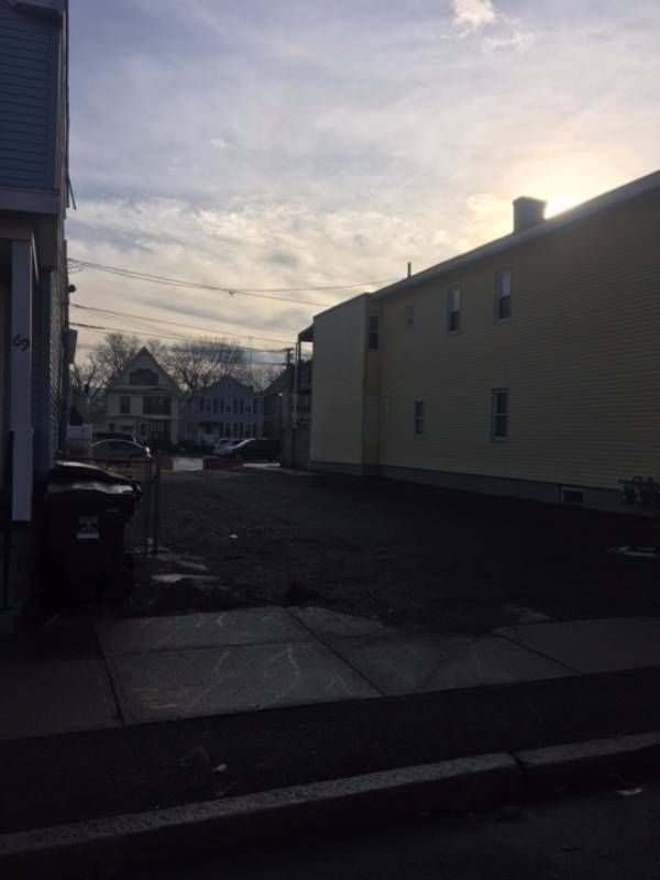 67 George St, Troy, NY 12183