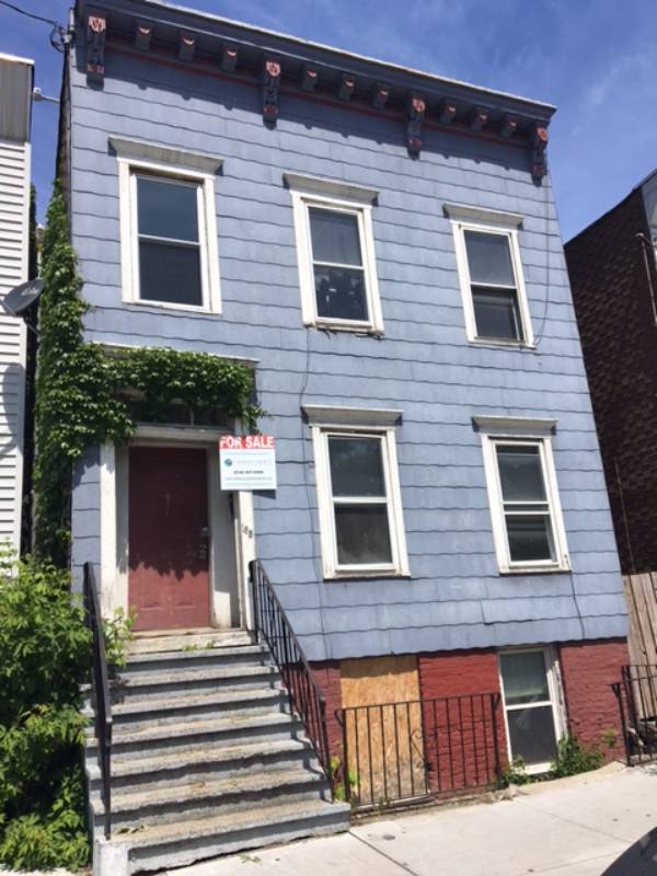 183 Quail St, Albany, NY 12203