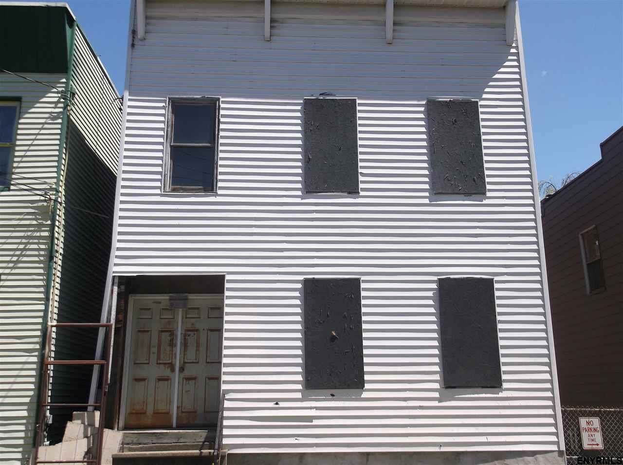 251 ELK ST, Albany, NY 12206