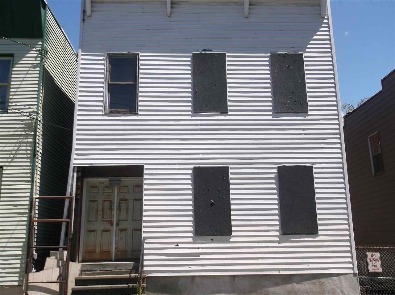 251 ELK ST, Albany, NY 12206