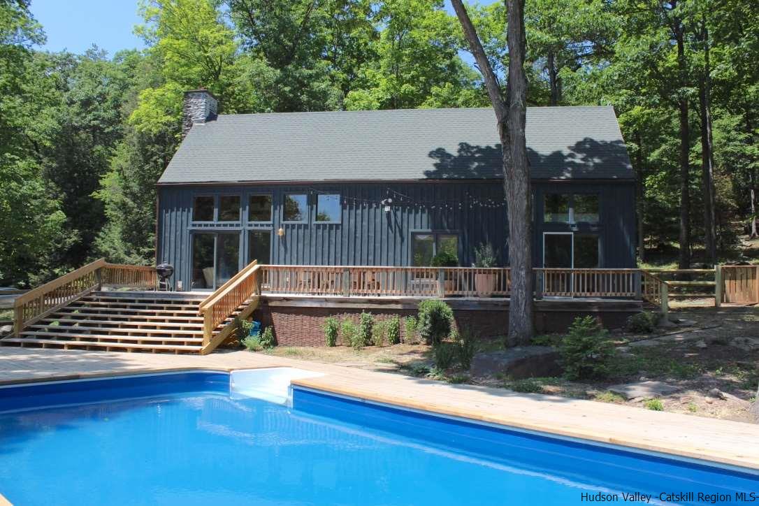36-37 Lakeview Drive, Woodstock, NY 12498