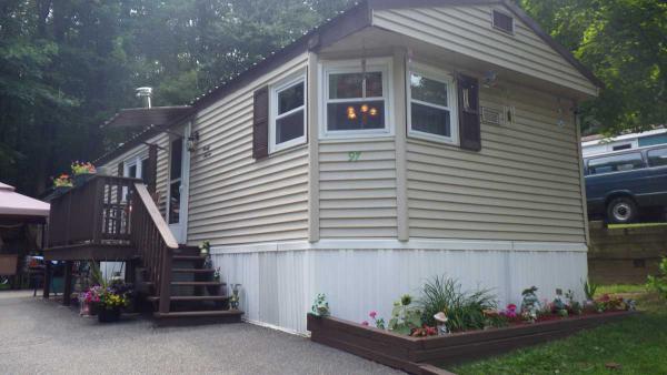 New Twin Lakes 97 Twin Lake TrailBloomingburg, NY 12721
