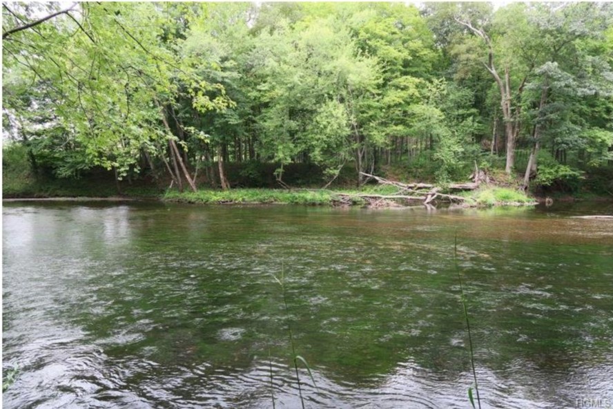 47 Third Street, Godeffroy, NY 12739