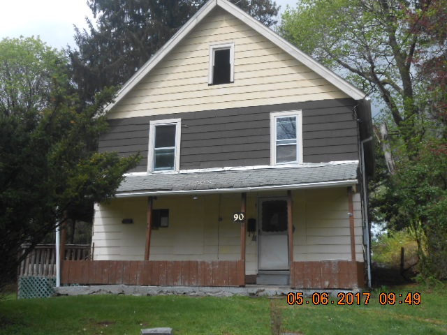 90 Almond Pl., Liberty, NY 12754