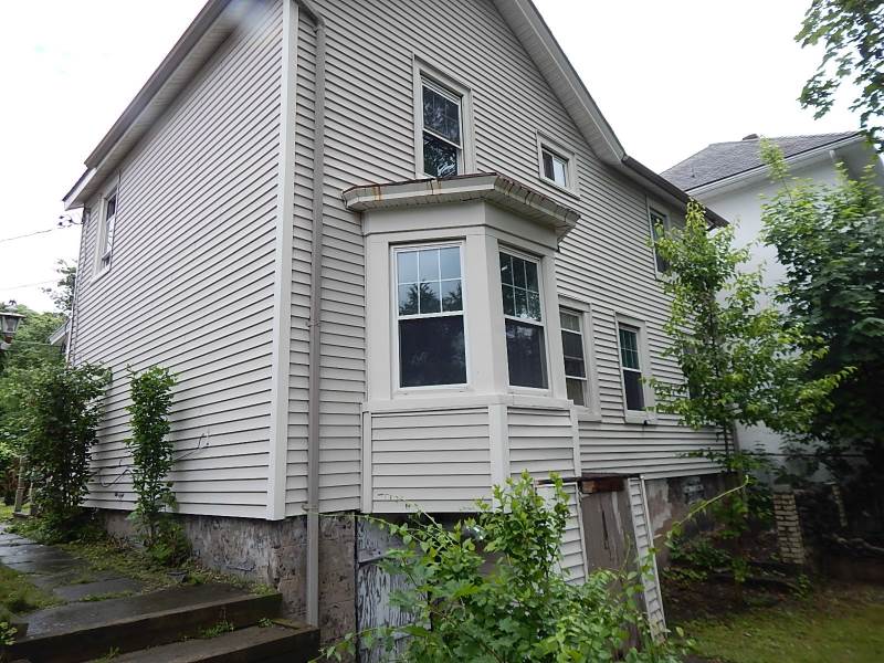 9 Clark St, Port Jervis, NY 12771