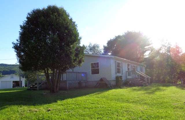 9 White Birch LnCambridge, NY, 12816Washington County