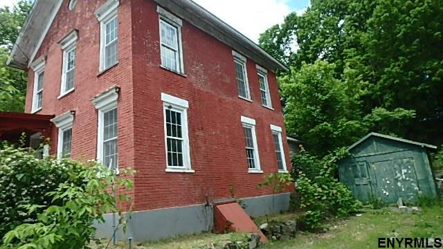 13 DIVISION ST, Whitehall, NY 12887