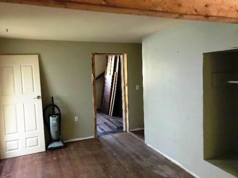 3740 Main St, Willsboro, NY 12996