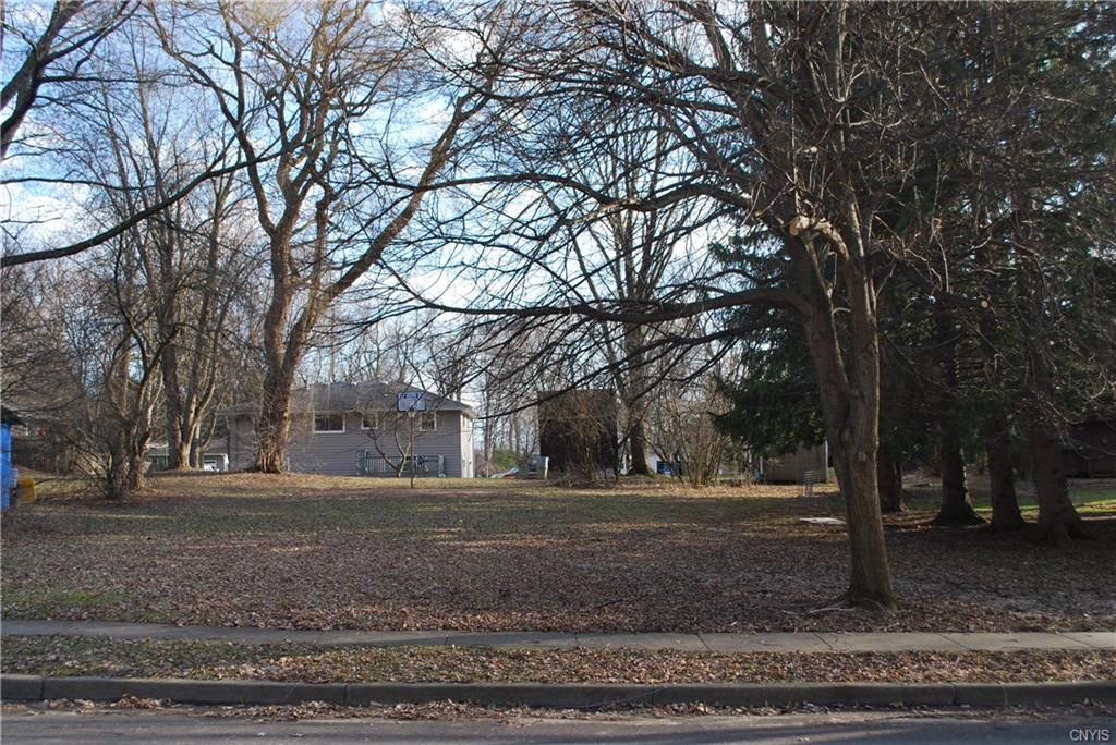 12 Charles Street, Auburn, NY 13021