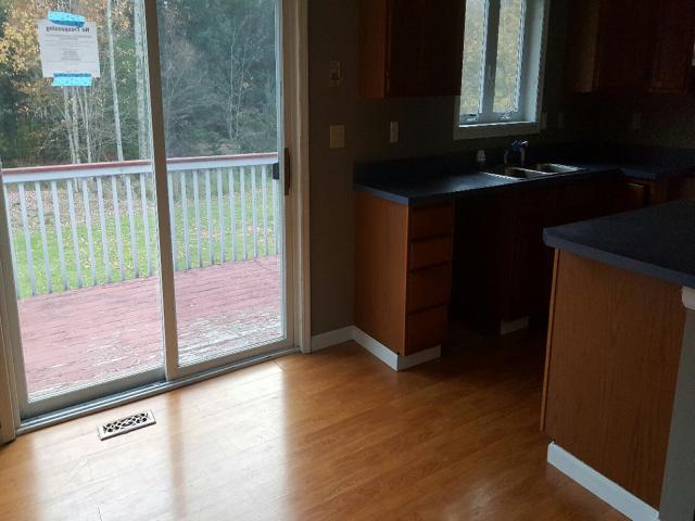 147 Dutcherville RdBernhards Bay, NY, 13028Oswego County