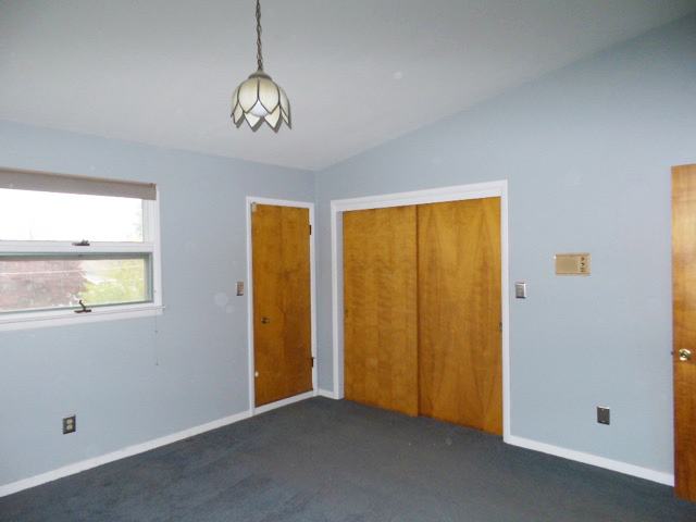 73 Ridge RoadFulton, NY, 13069Oswego County
