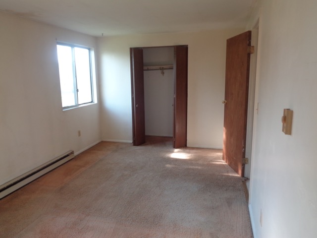 8304 Falcon DrLiverpool, NY, 13090Onondaga County
