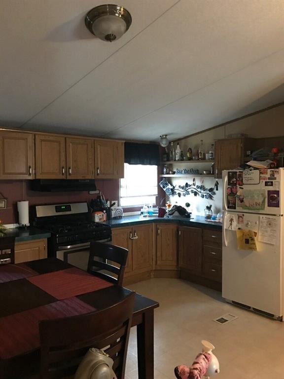 104 Meadowlark Drive, Brutus, NY 13166