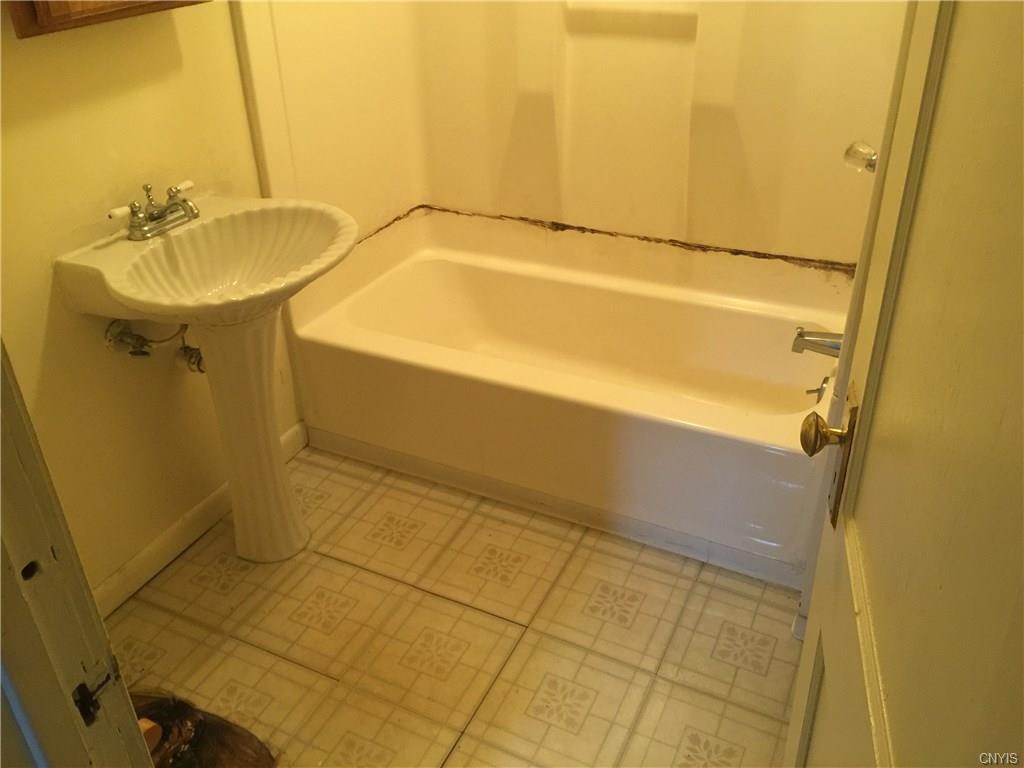 352 Warner Avenue, Syracuse, NY 13205