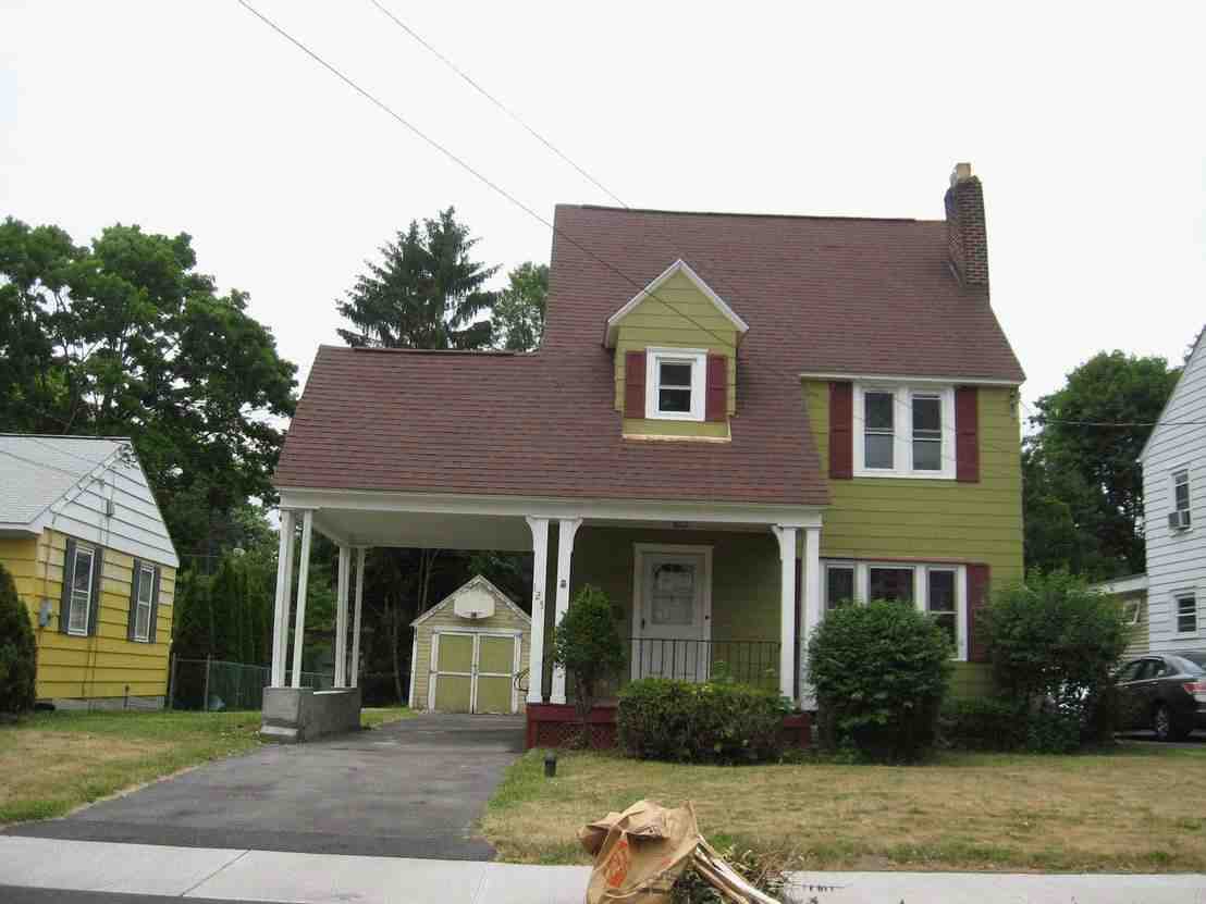 125 Searlwyn RoadSyracuse, NY, 13205Onondaga County