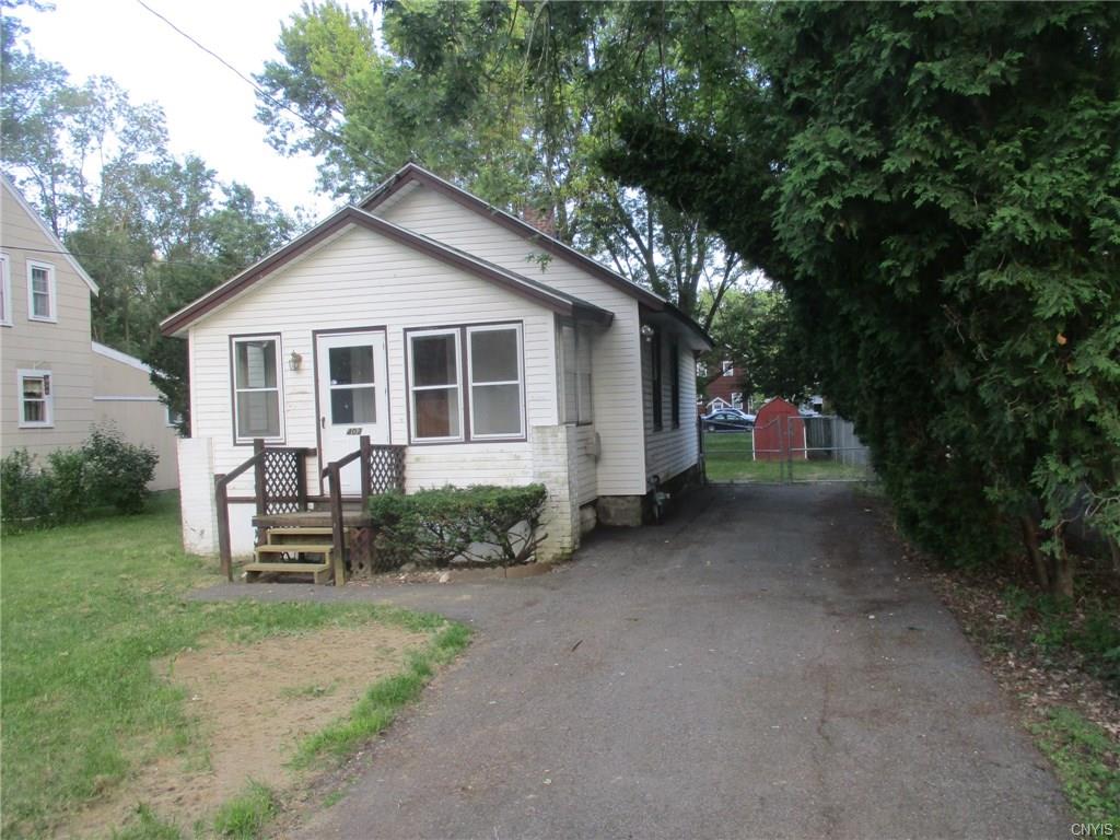 403 Richfield Boulevard, Salina, NY 13211