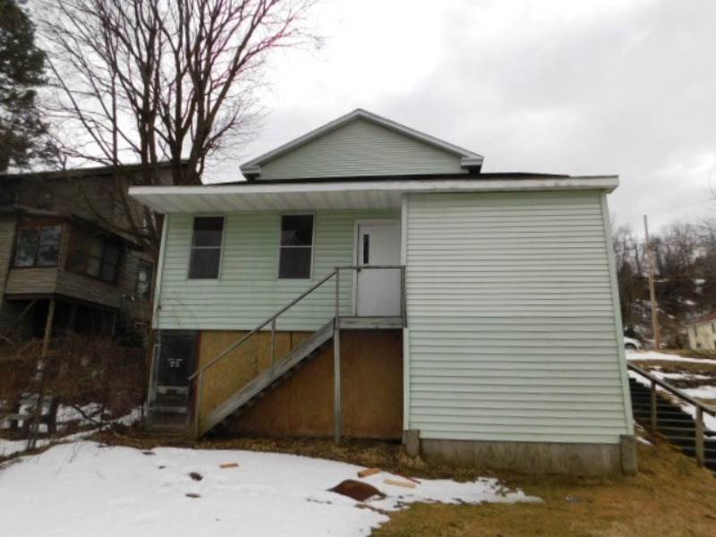 21 State St, Fort Plain, NY 13339