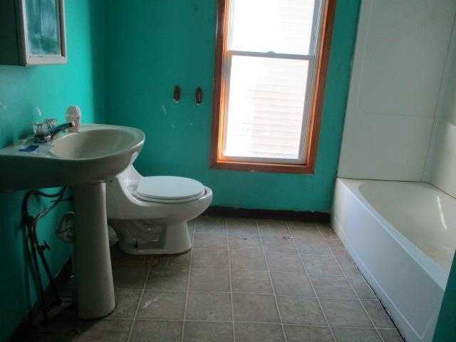 233 S WASHINGTON ST, Herkimer, NY 13350
