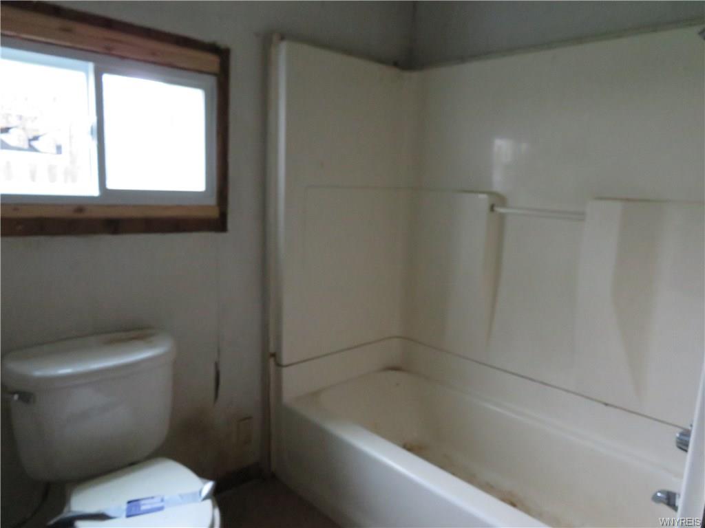 1422Eagle St, Freedom, NY 14009