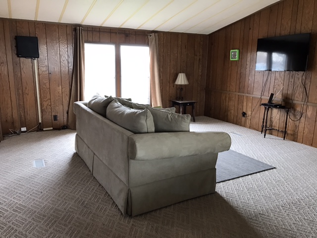 122 E Canyon, Hamburg, NY 14075
