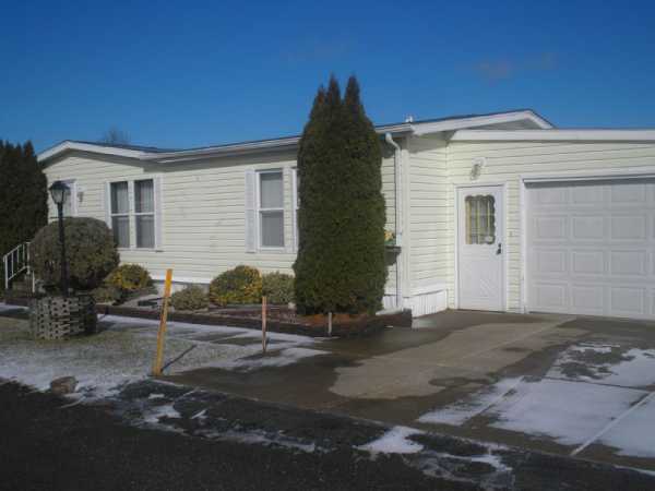 Eaglecrest Estates 1 Brookridge Dr.Hamburg, NY 14075