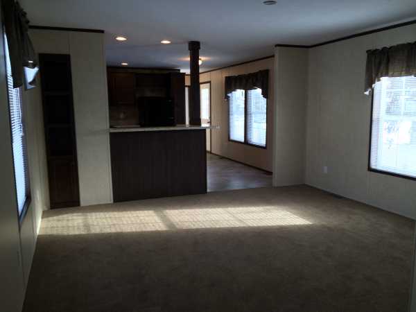 The Woodlands 13 Crestwood Ct. W.Lockport, NY 14094