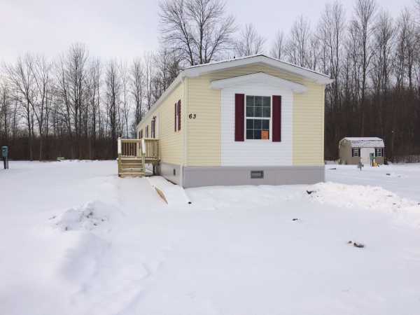 The Woodlands 13 Crestwood Ct. W.Lockport, NY 14094