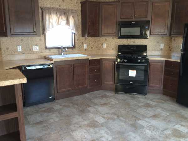 The Woodlands 20 Crestwood Ct. W.Lockport, NY 14094