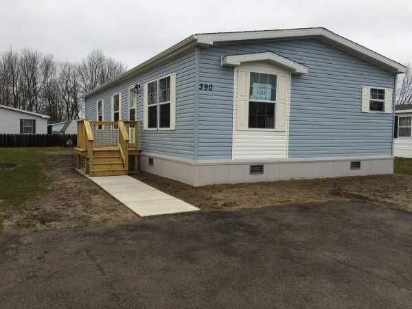 The Woodlands 390 Birchwood Dr.Lockport, NY 14094