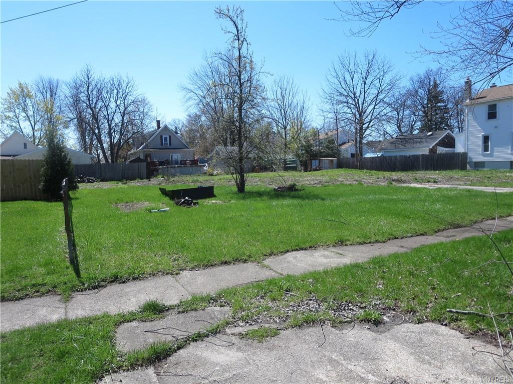 31 15th Avenue, North Tonawanda, NY 14120