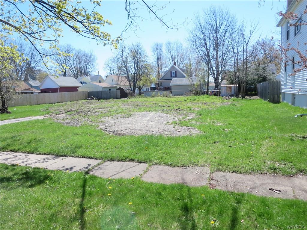 31 15th Avenue, North Tonawanda, NY 14120