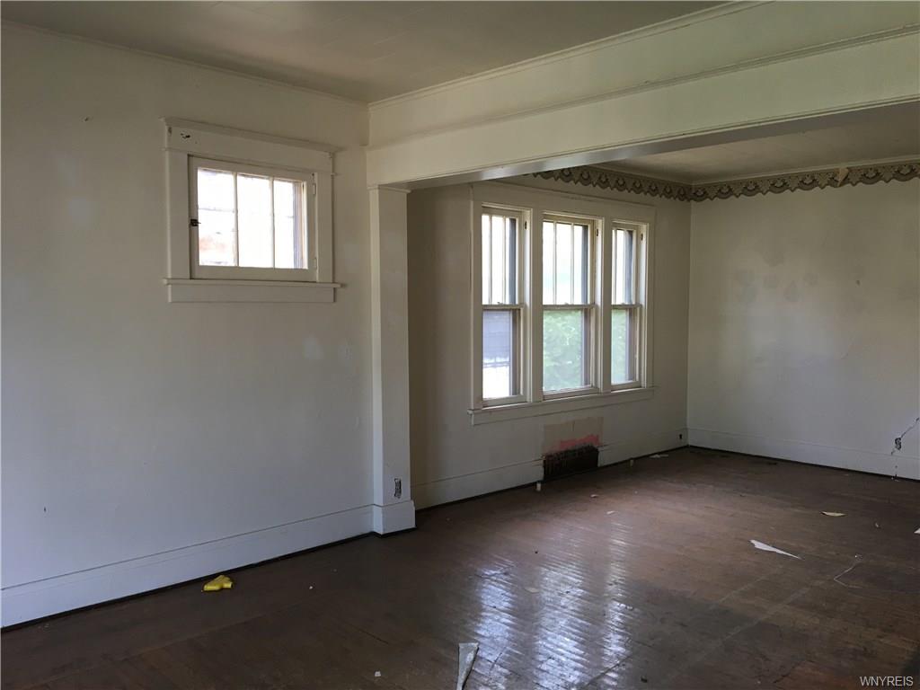 59 Burgard Place, Buffalo, NY 14211