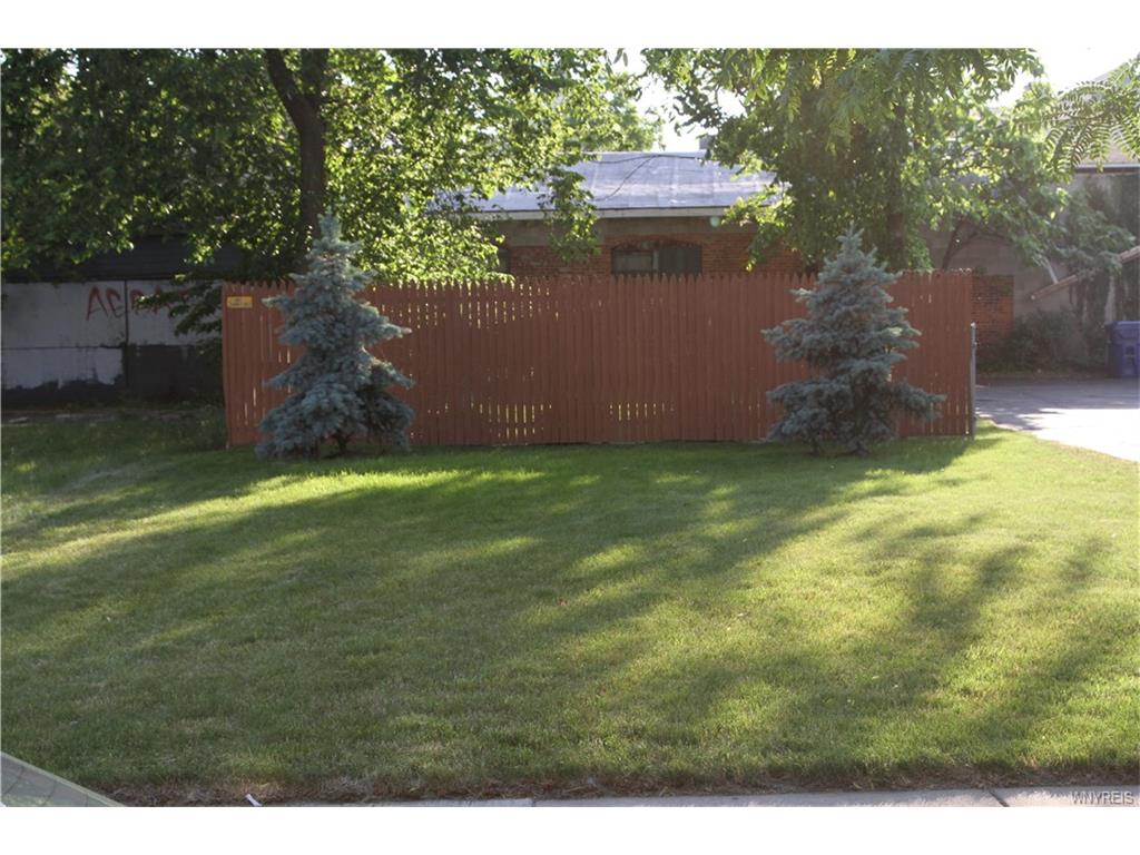 24 Baynes Street, Buffalo, NY 14213