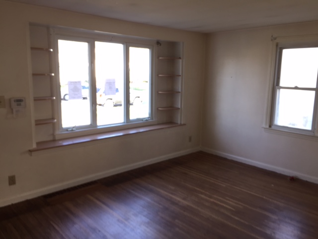 112 Canterbury LnTonawanda, NY, 14217Erie County