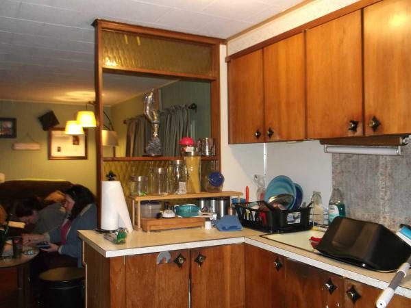 Sunset Mobile Home Court 3473 South Park A18Blasdell, NY 14219