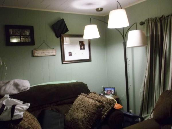 Sunset Mobile Home Court 3473 South Park A18Blasdell, NY 14219