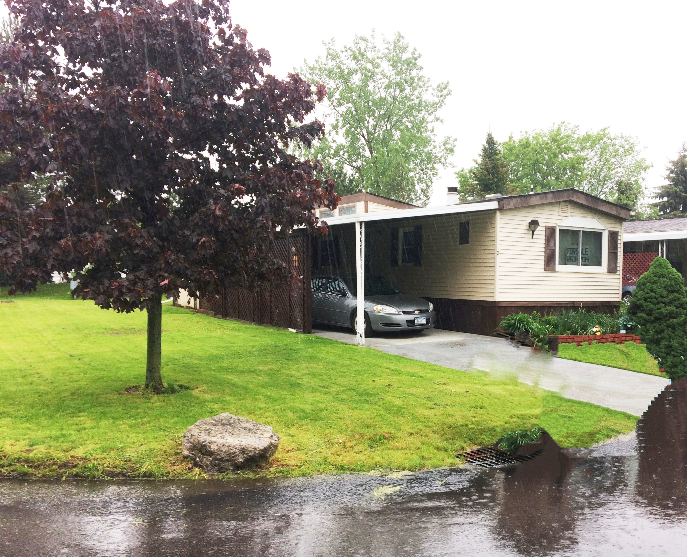 2 Melody Lane, Cheektowaga, NY 14225