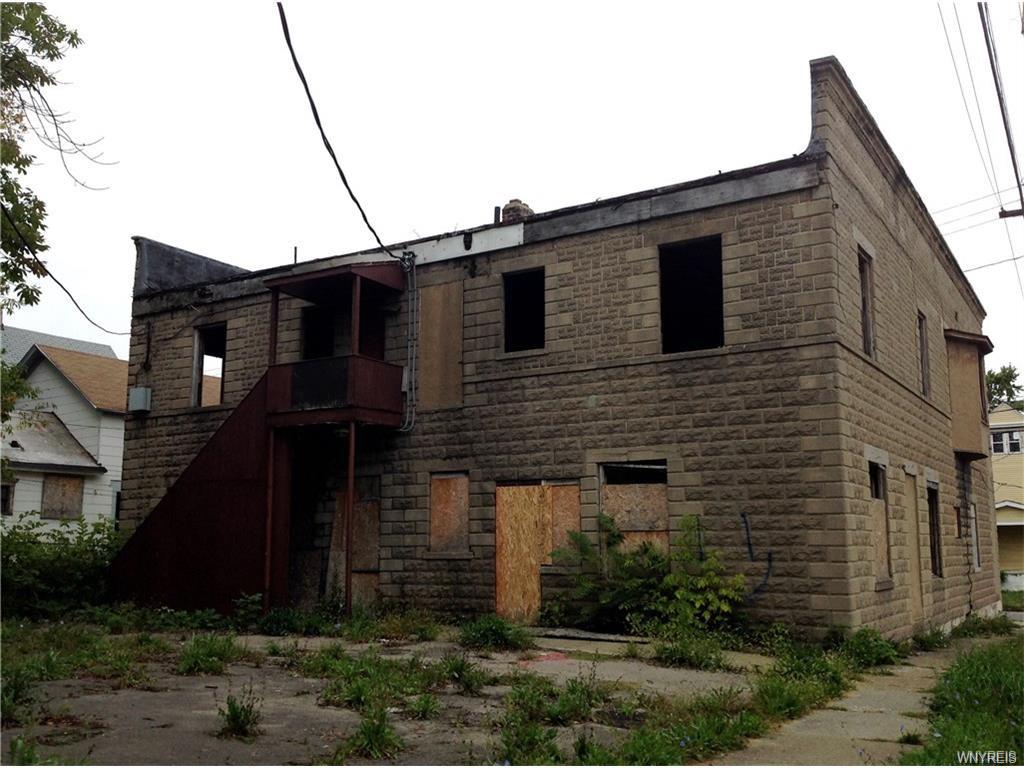 1669 Ontario Avenue, Niagara Falls, NY 14305