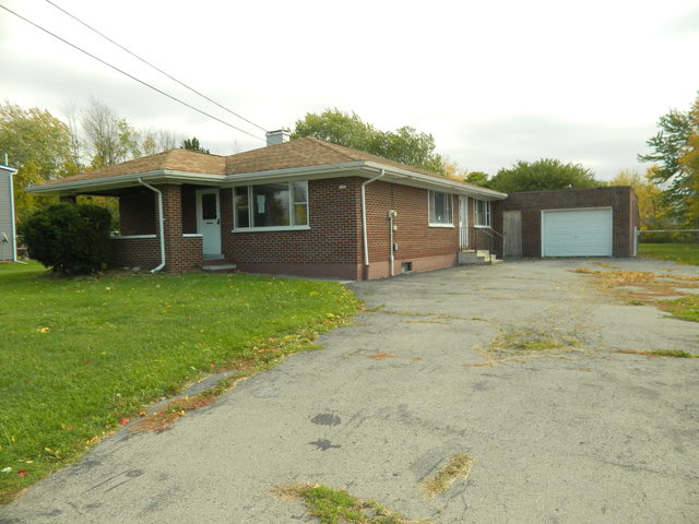 1146 Saunders SettlNiagara Falls, NY, 14305Niagara County