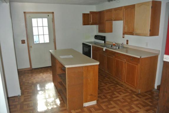 110-112 Phoenix StrCanandaigua, NY, 14424Ontario County